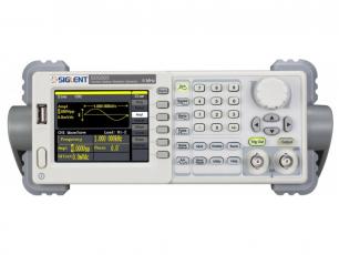 Funktionsgenerator 10MHz Siglent SDG810 @ electrokit