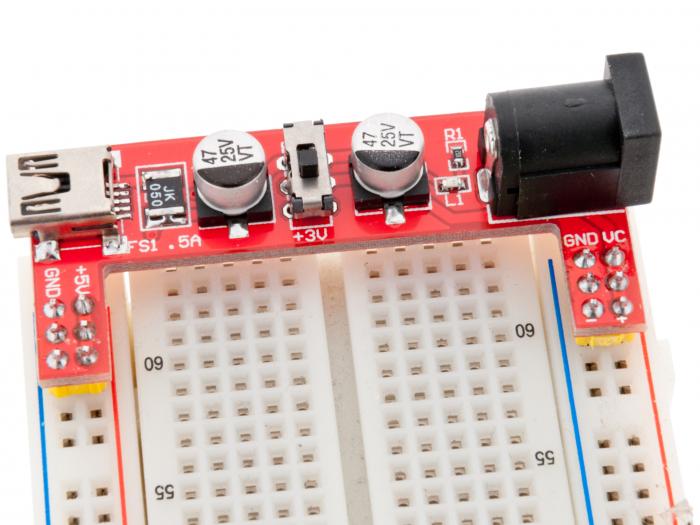 Strmfrsrjning fr kopplingsdck 3.3/5V 700mA @ electrokit (3 av 3)